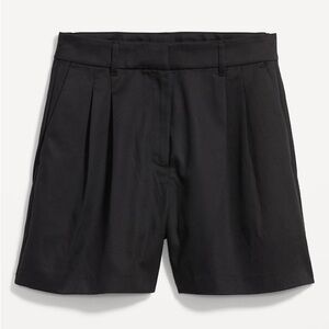 Old Navy Extra High-Waisted Taylor Trouser Shorts -- 5-inch inseam NWT
